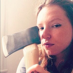 Meet your Posher, Renee